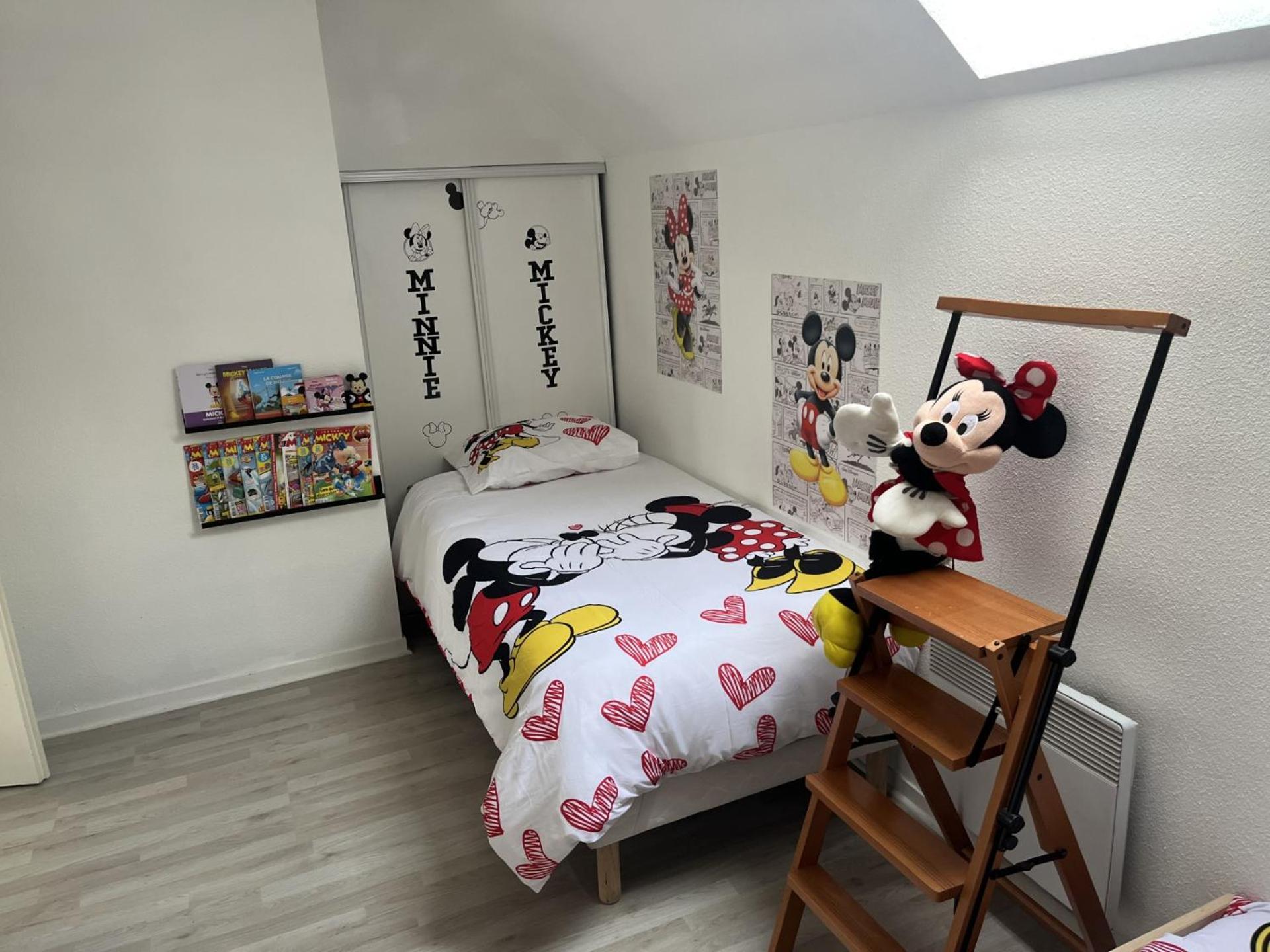 Maison Agreable Pour 6 A 5 Mm De Disney Мани льо Онгр Екстериор снимка
